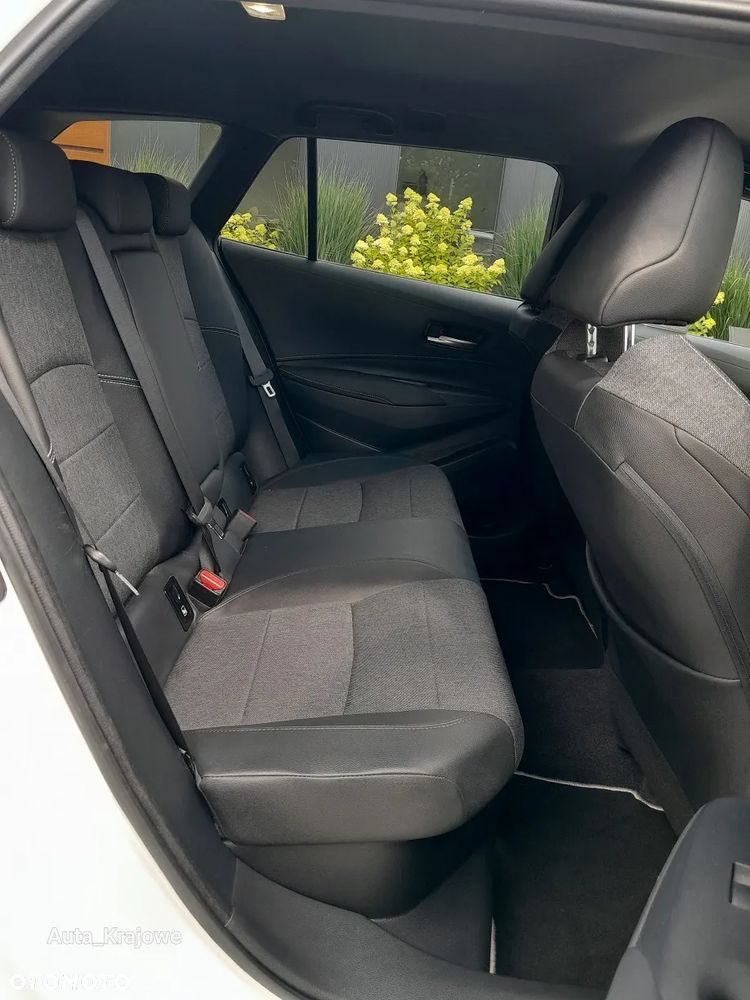 Toyota Corolla 2.0 Hybrid Style - 30