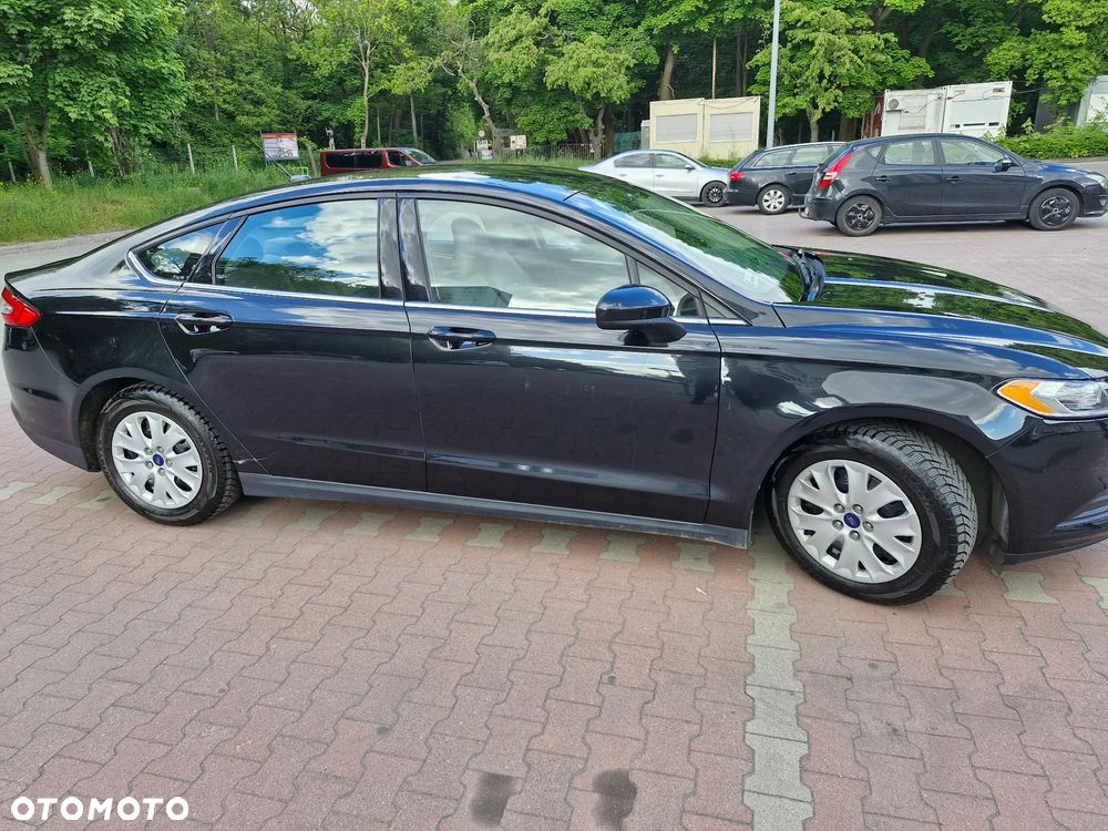 Ford Fusion - 5