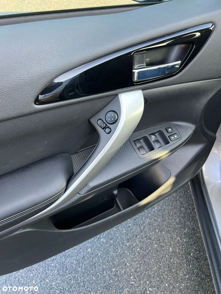 Mitsubishi Eclipse Cross - 12