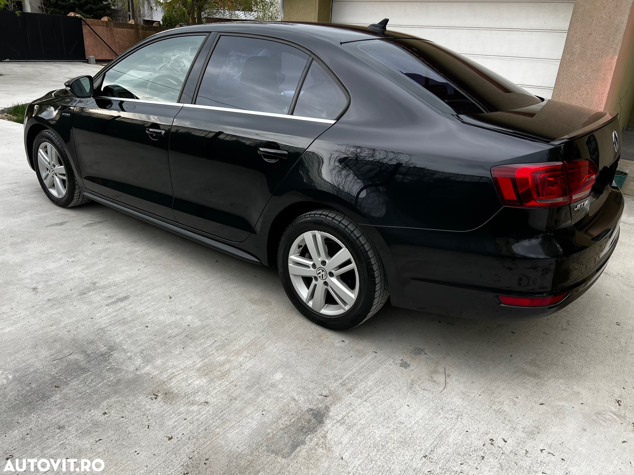Volkswagen Jetta 1.4 Hybrid DSG Comfortline - 6