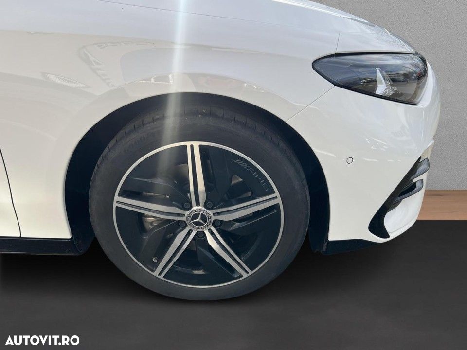 Mercedes-Benz CLA 250+ - 15