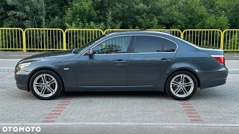 BMW Seria 5 530i xDrive Edition Exclusive - 12