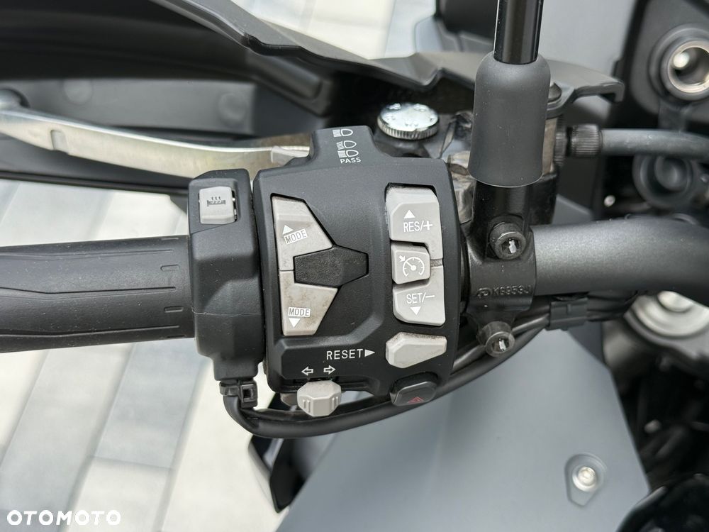 Kawasaki Versys 1000 - 14