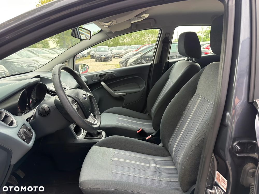 Ford Fiesta 1.25 - 23
