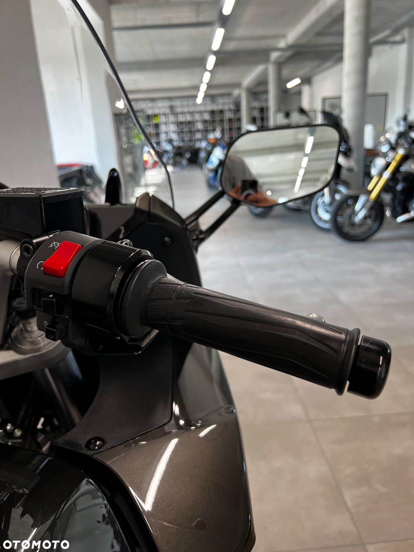 Yamaha FJR - 10