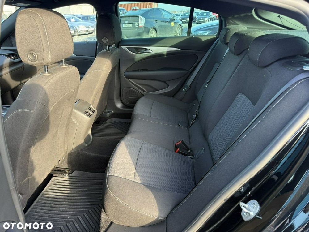 Opel Insignia 2.0 CDTI Business Elegance S&S - 11