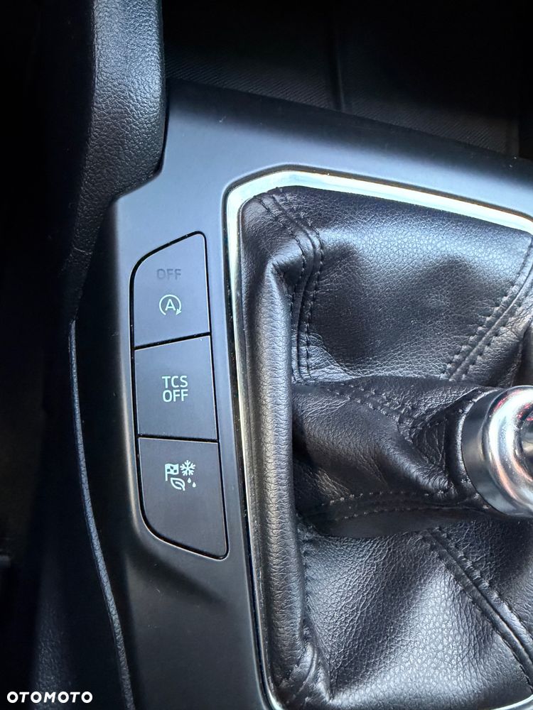 Ford Focus 2.0 TDCi DPF Start-Stopp-System Titanium - 24