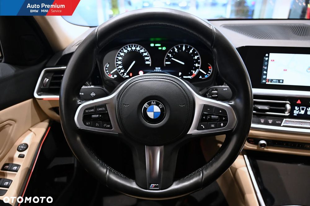 BMW Seria 3 320i - 10