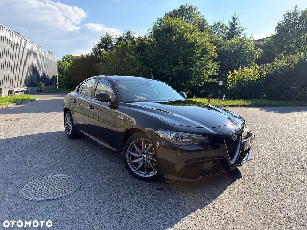 Alfa Romeo Giulia 2.2 D Turbo Veloce Q4 - 1