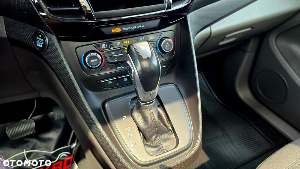 Ford Tourneo Connect 1.5 TDCi Start-Stop Titanium - 21