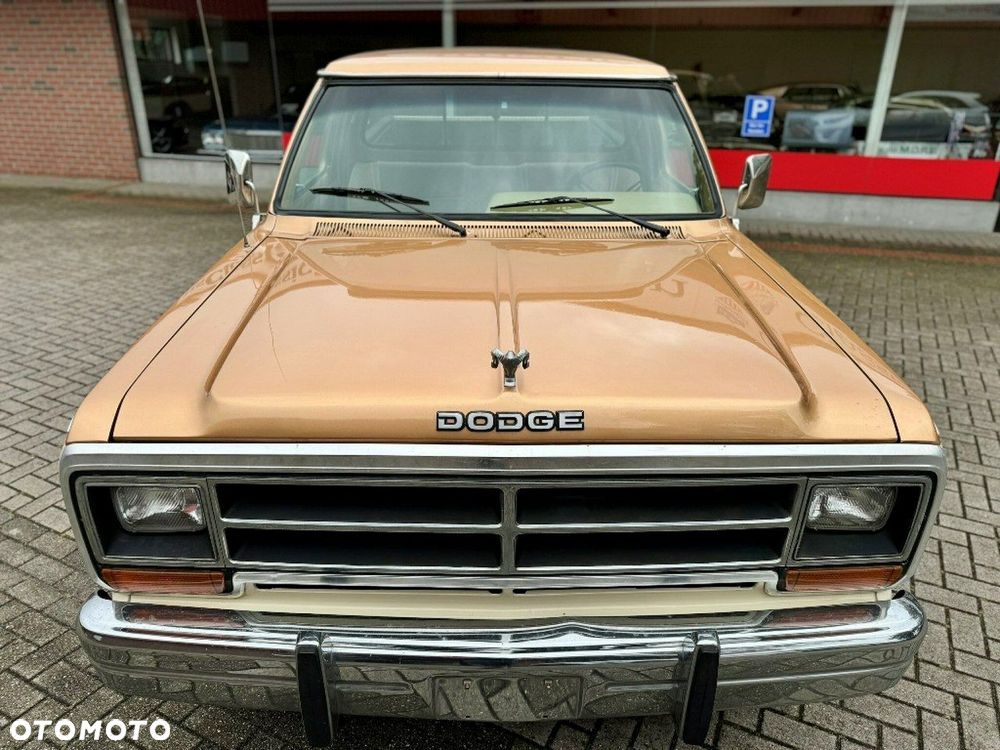 Dodge RAM - 39