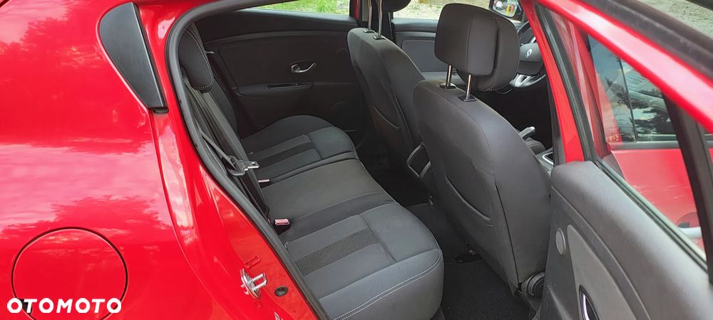 Renault Megane 1.6 16V Dynamique - 4