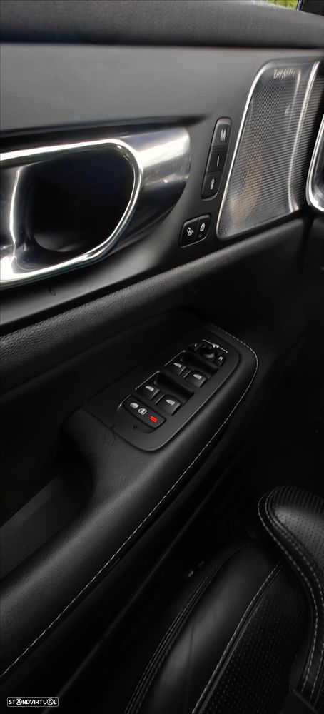 Volvo V60 2.0 T8 AWD TE Inscription Expression - 7