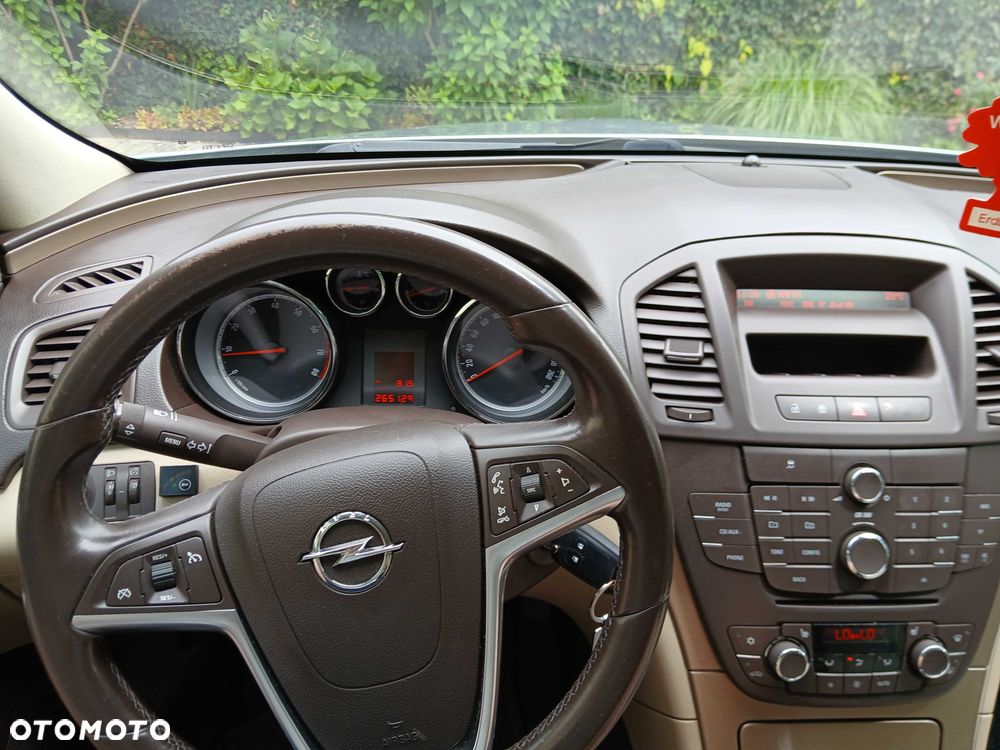 Opel Insignia - 6