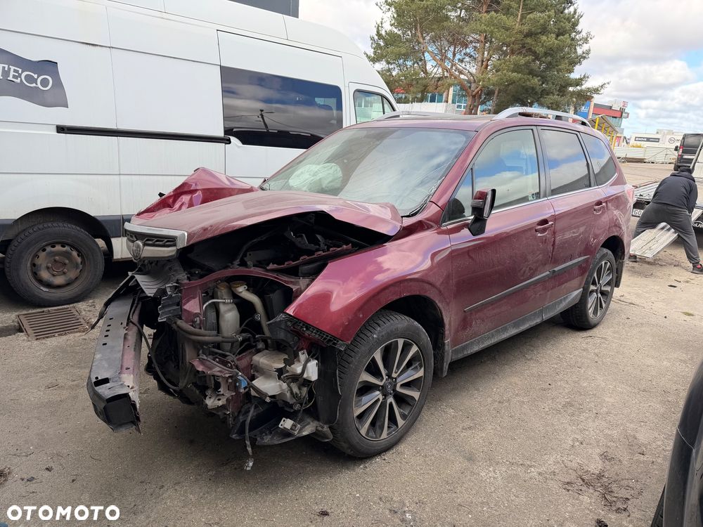 Subaru Forester 2.0 XT Platinum Lineartronic - 1