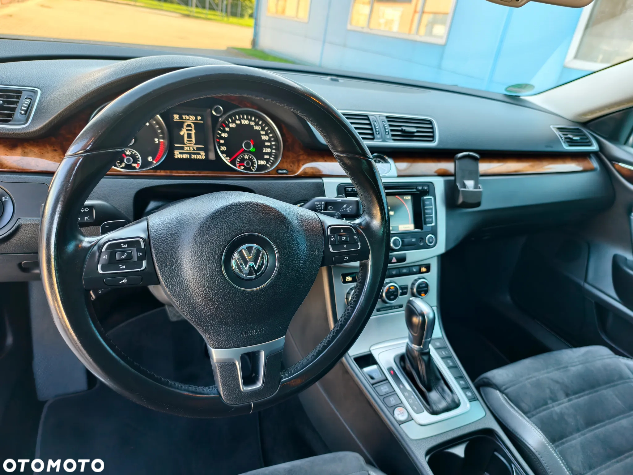 Volkswagen CC 2.0 TDI DPF BMT DSG - 11