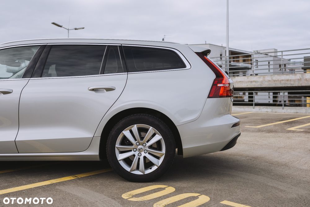 Volvo V60 D3 Geartronic Momentum - 7