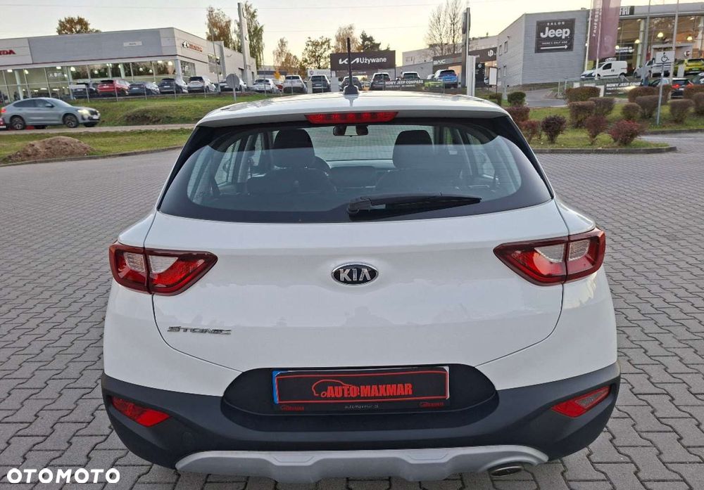 Kia Stonic - 10