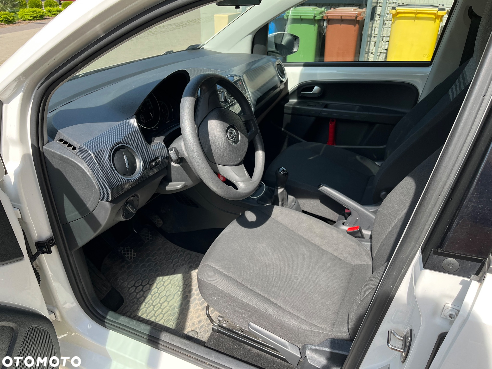 Volkswagen up! 1.0 move - 8