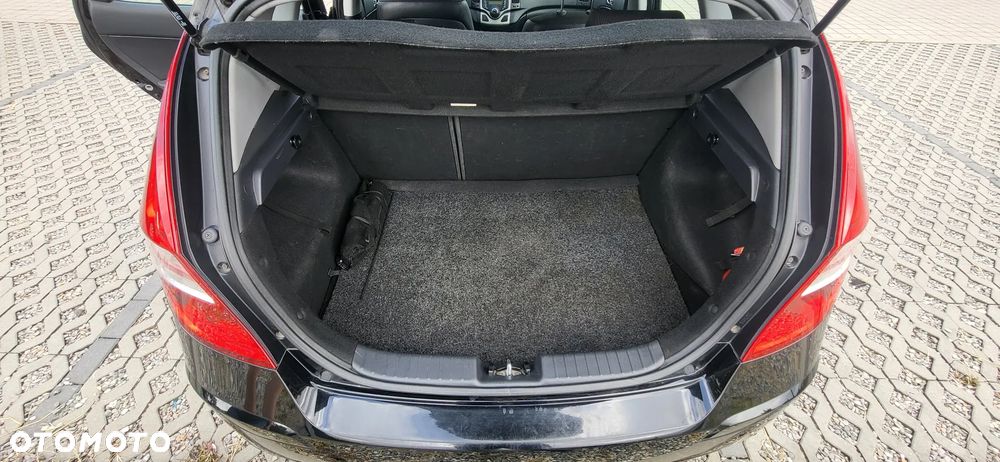 Hyundai i30 1.4 Classic + EU5 - 8