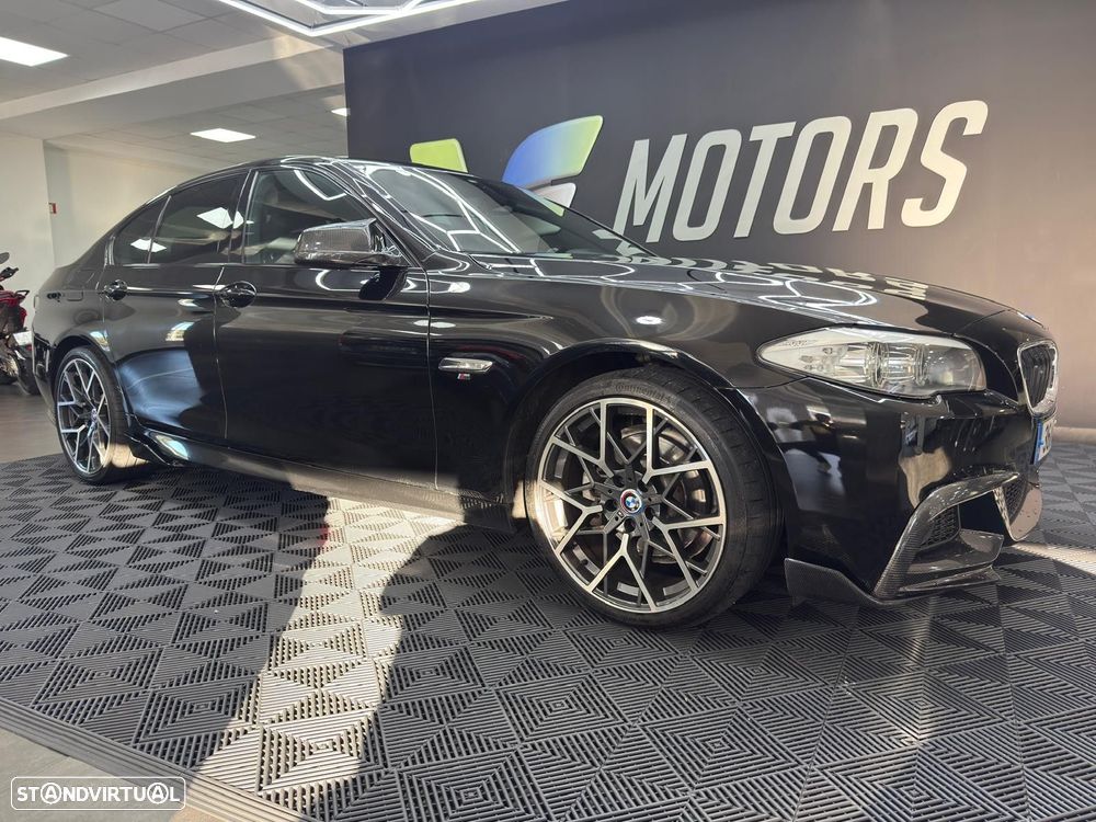BMW 520 d Pack M - 1