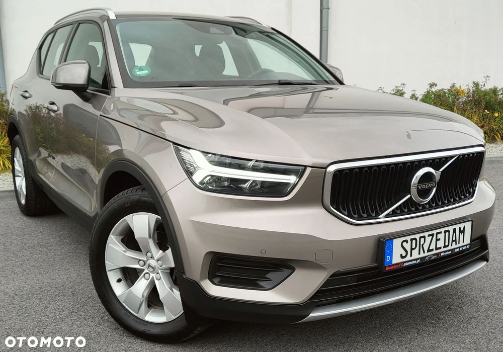 Volvo XC 40 D3 Momentum Pro