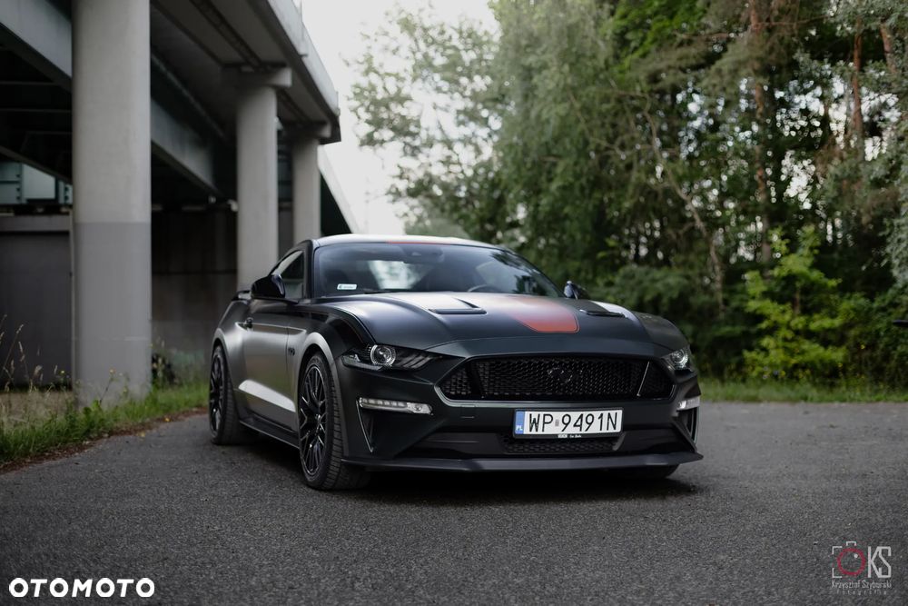 Ford Mustang - 2