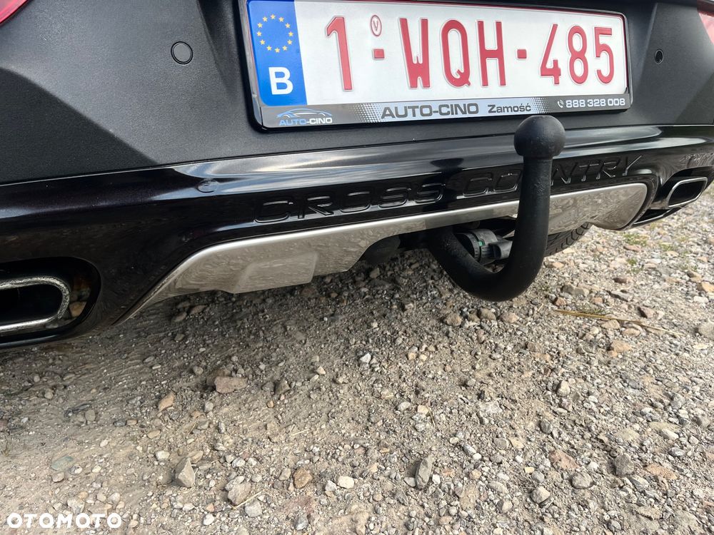 Volvo V40 Cross Country - 23