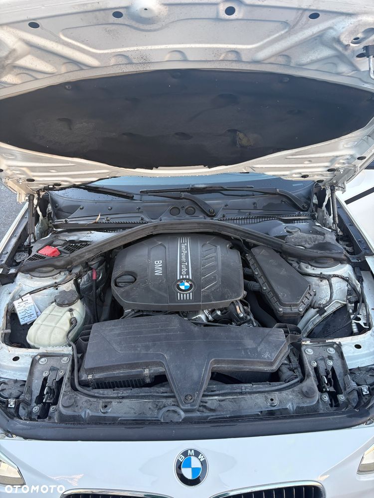 BMW Seria 1 118d Sport Line - 8