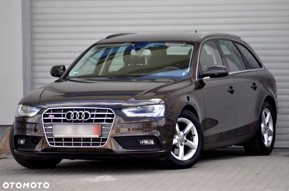 Audi A4 Avant 2.0 TDI DPF Ambiente - 2