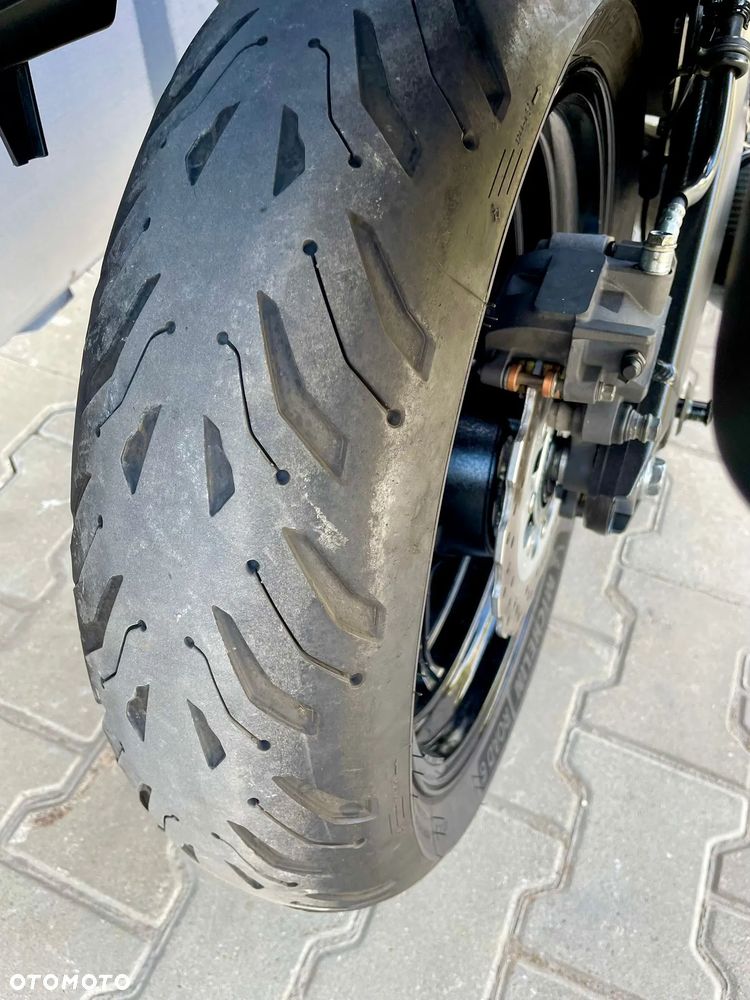 Kawasaki Versys 650 - 7