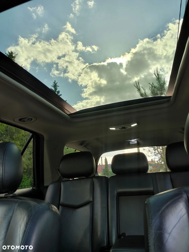Cadillac SRX - 5
