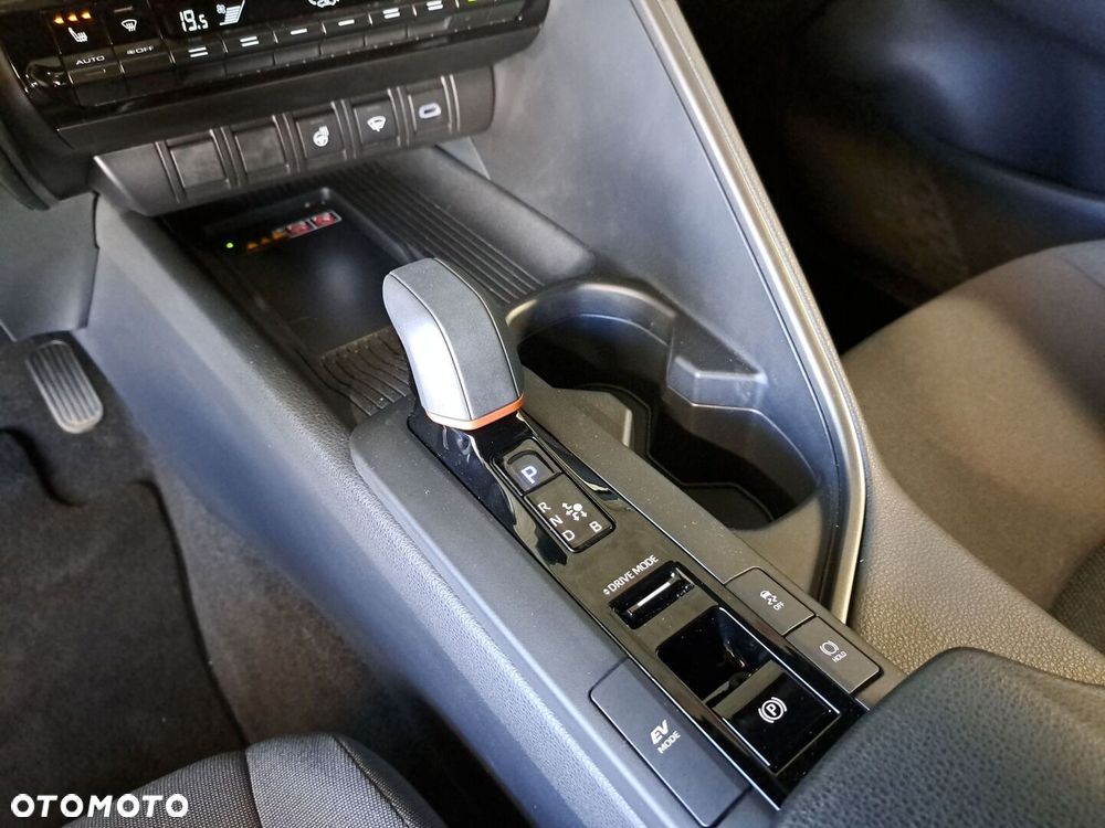 Toyota C-HR 1.8 Hybrid Style - 28