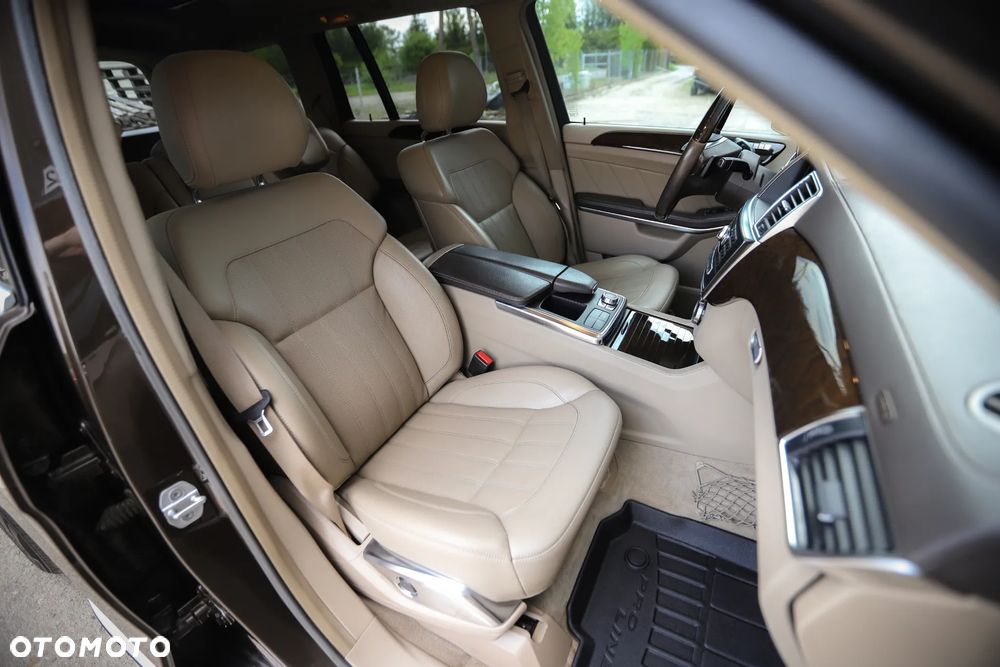 Mercedes-Benz GL 450 4Matic 7G-TRONIC - 7