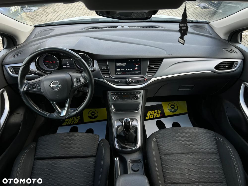 Opel Astra - 12
