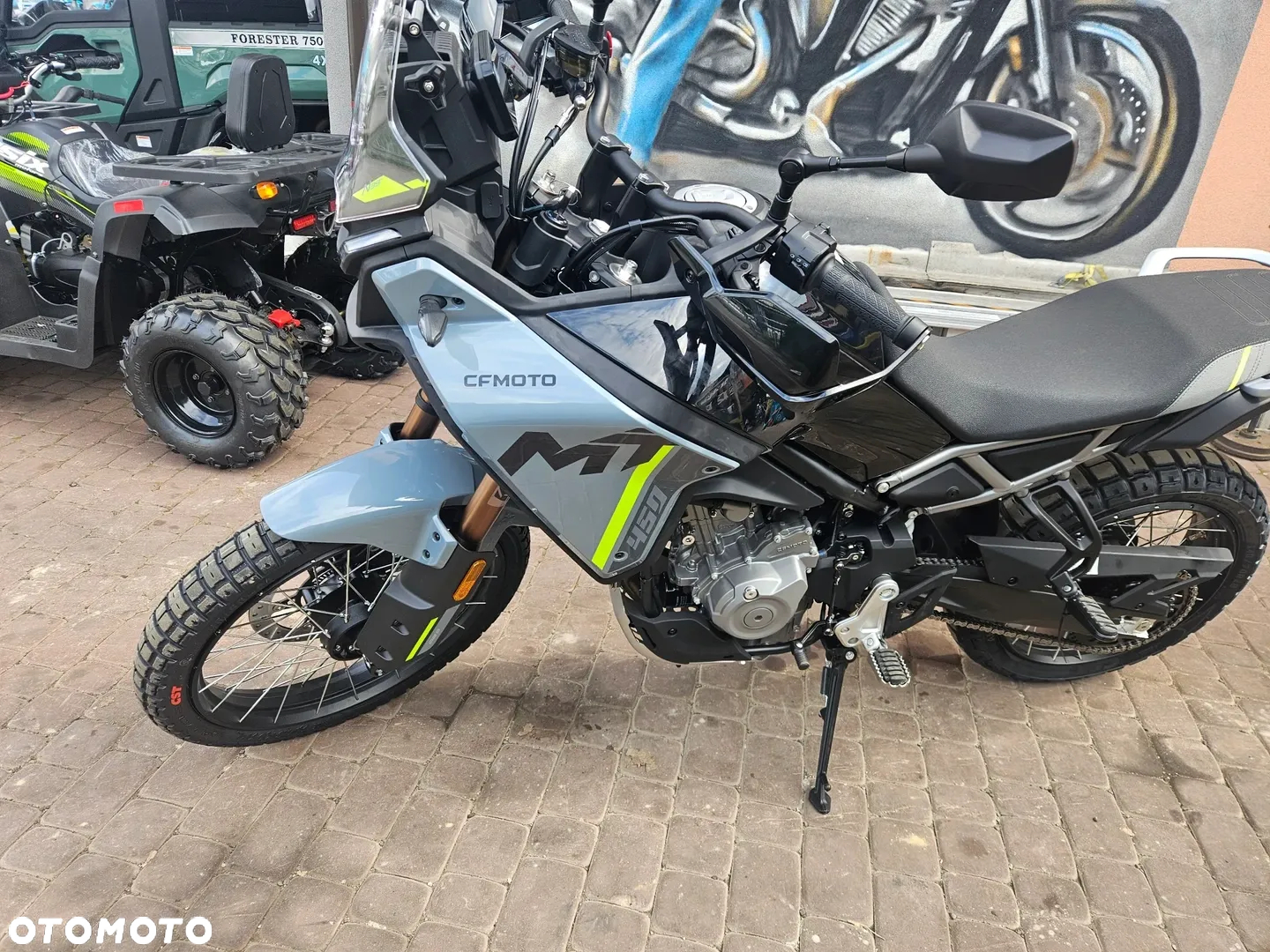 CFMoto MT - 12