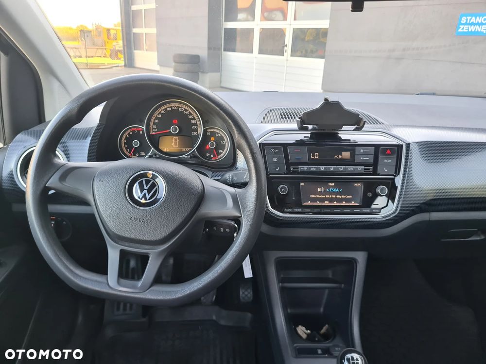 Volkswagen up! 1.0 Black Style - 12