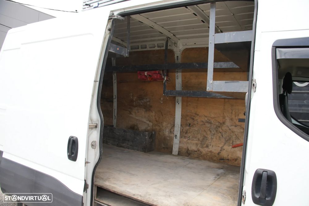 Iveco Daily 35-140 2.3td 140cv - 8