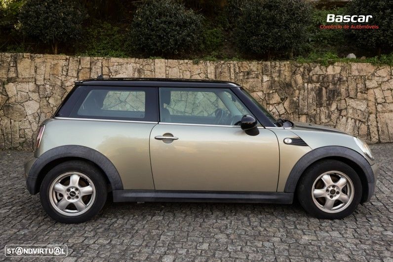 MINI 3 Portas Cooper D - 13