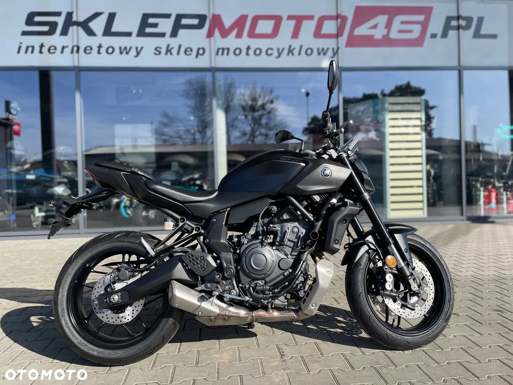 Yamaha MT - 6