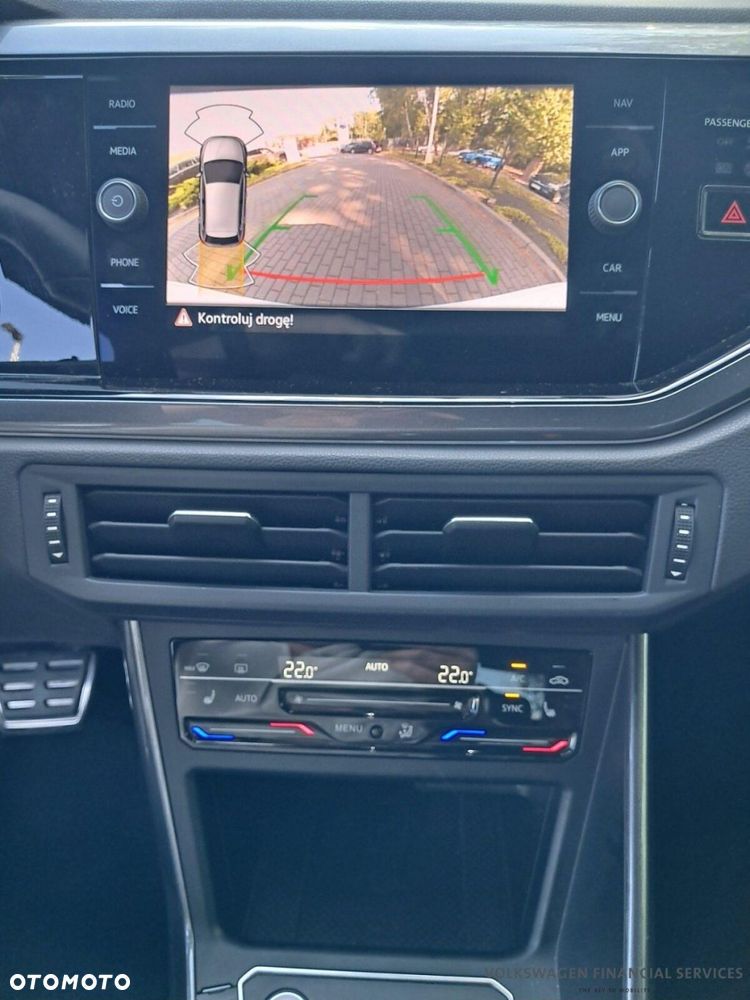 Volkswagen Polo - 8