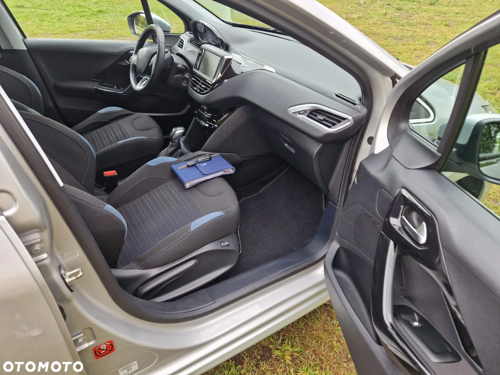 Peugeot 208 1.2 PureTech Active - 10