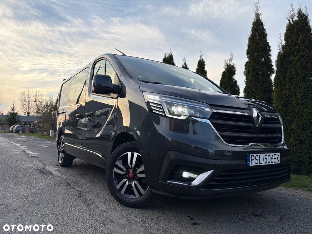 Renault Trafic - 2