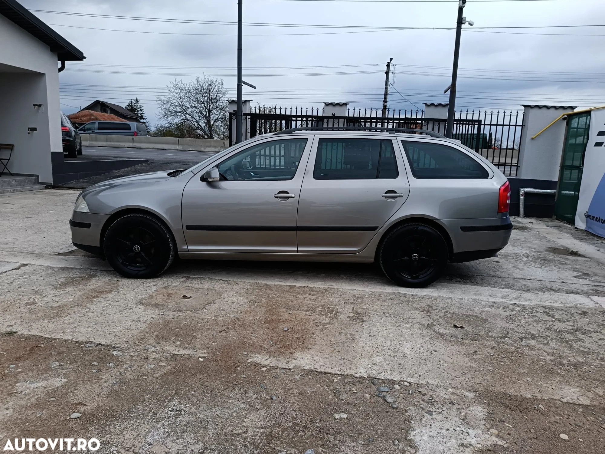 Skoda Octavia 1.9 TDI Classic DSG - 7