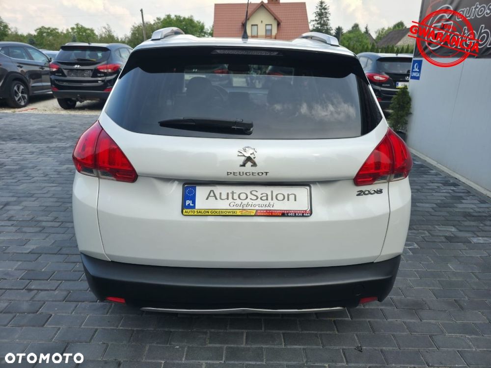 Peugeot 2008 - 10