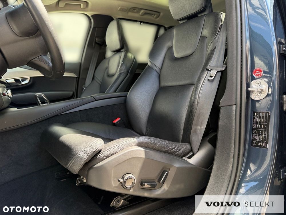 Volvo XC 90 - 12
