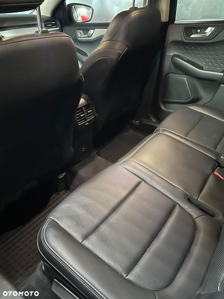 Ford Escape 2.0 EcoBoost AWD Titanium - 12