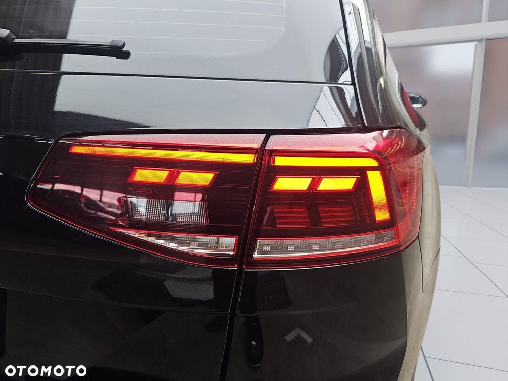 Volkswagen Passat Variant 1.5 TSI EVO Business DSG - 32