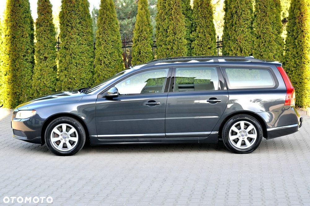 Volvo V70 2.5T Kinetic - 27