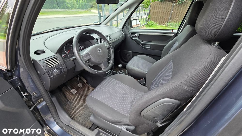 Opel Meriva - 14